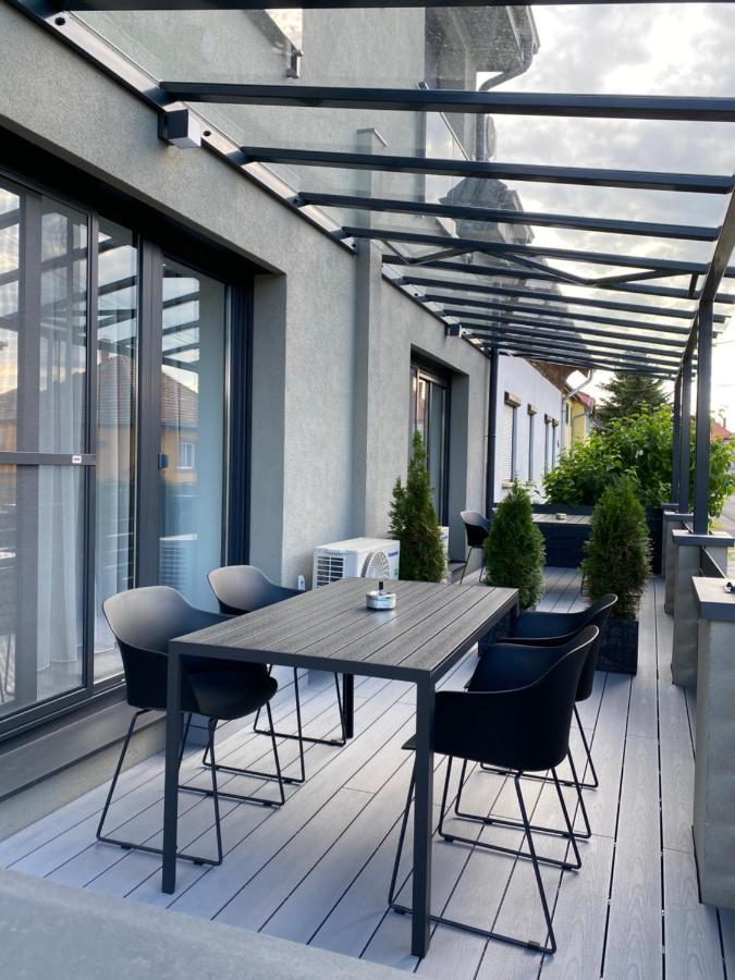 Luxury Apartments 케츨리 외부 사진