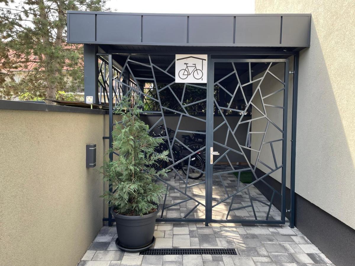 Luxury Apartments 케츨리 외부 사진
